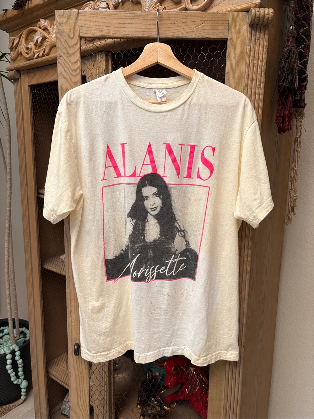 Alanis Morissette The Triple Moon 2024 Tour Distressed T-Shirt